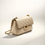 GIULIA BAG – Borsa a Tracolla in Vera Pelle Trapuntata con Catena Oro
