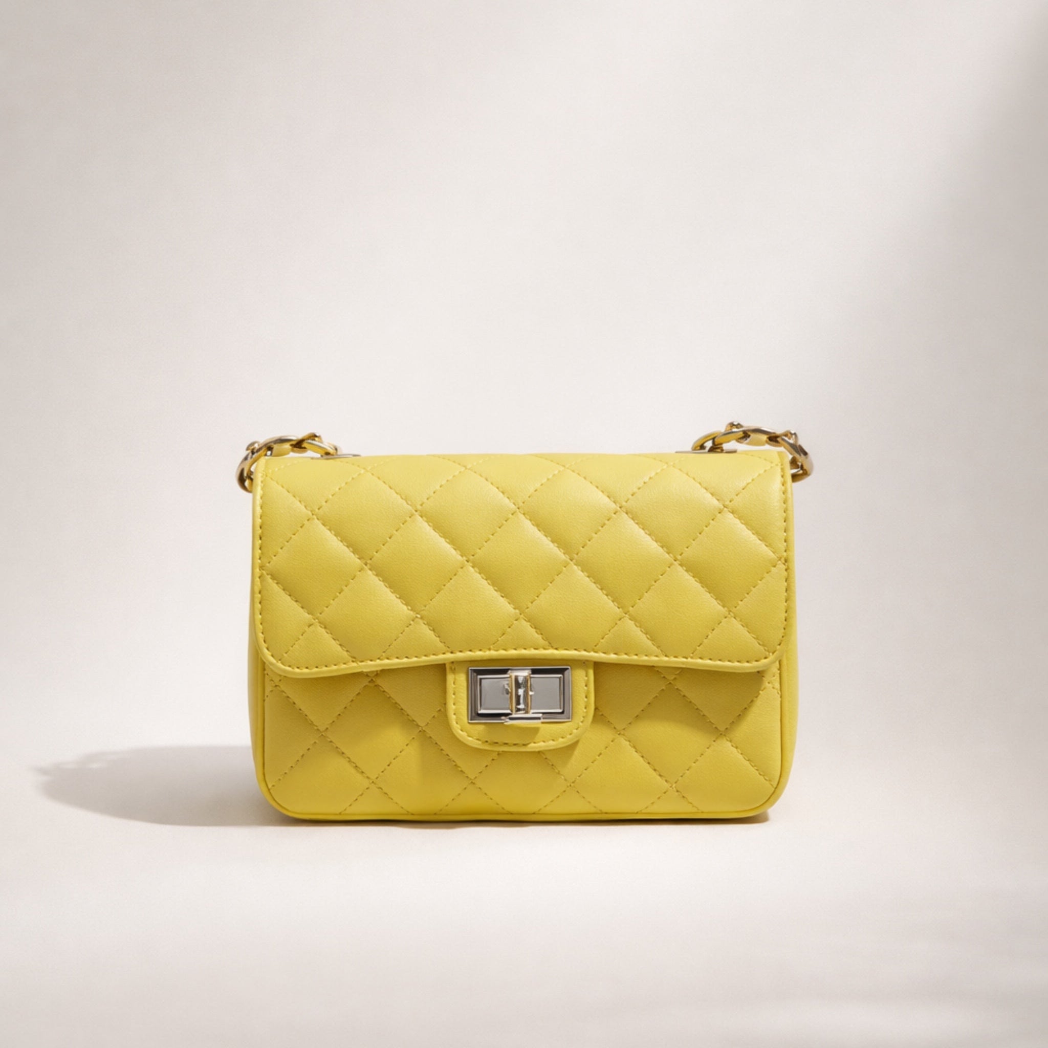 GIULIA BAG – Borsa a Tracolla in Vera Pelle Trapuntata con Catena Oro