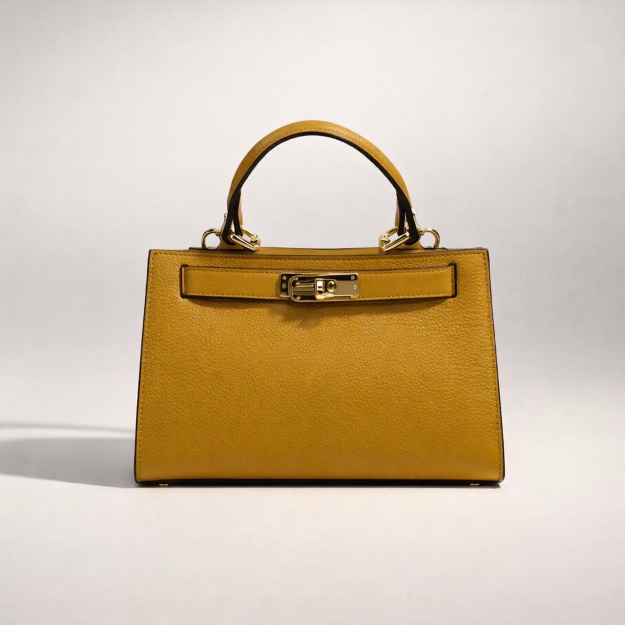 SERENA BAG – Borsa a Mano in Vera Pelle Beige Elegante con Dettagli Oro