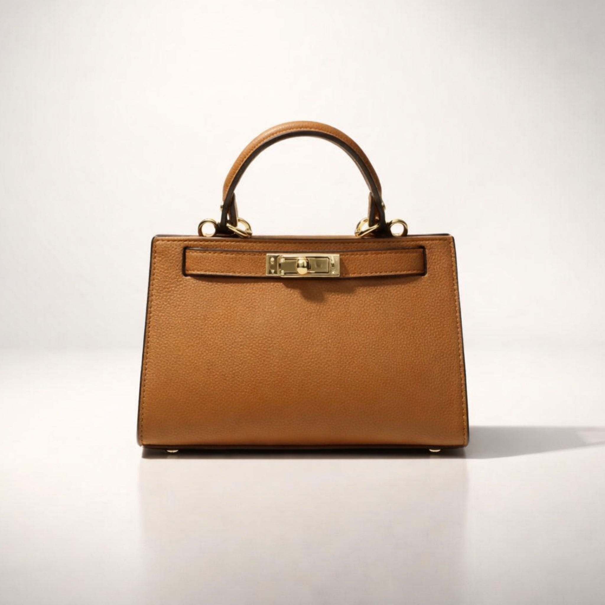 SERENA BAG – Borsa a Mano in Vera Pelle Beige Elegante con Dettagli Oro