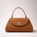 ROBERTA BAG CUOIO CHIARO  – Borsa a Mano in Vera Pelle Elegante con Chiusura Oro