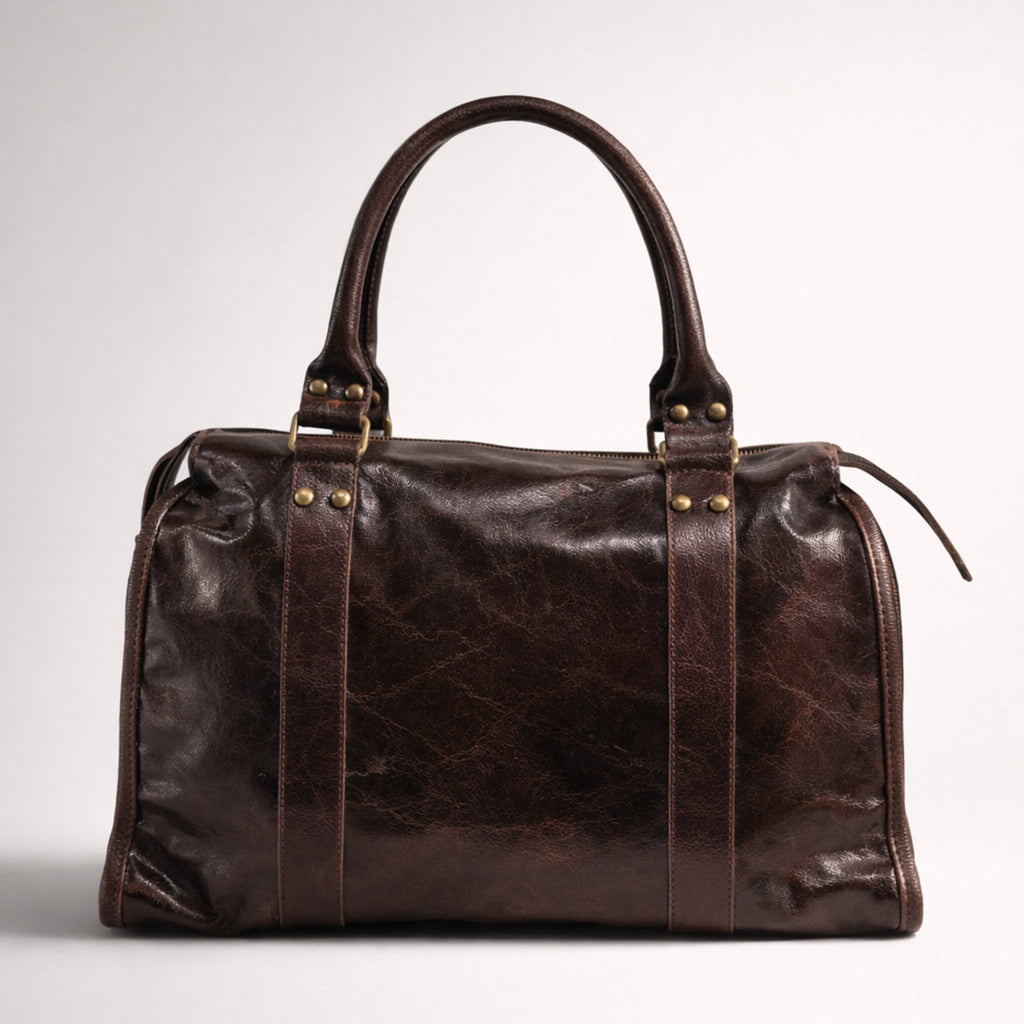 CLAUDIA BAG MARRONE GRANDE – Borsa in Vera Pelle Vintage con Borchie e Dettagli Oro
