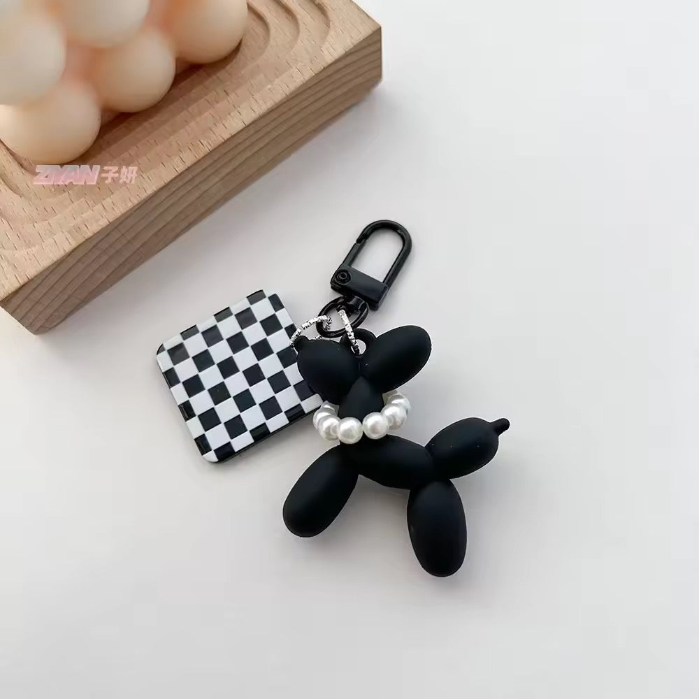 Charms Cane Balloon Nero con Cuori – Portachiavi Fashion per Borsa Donna.