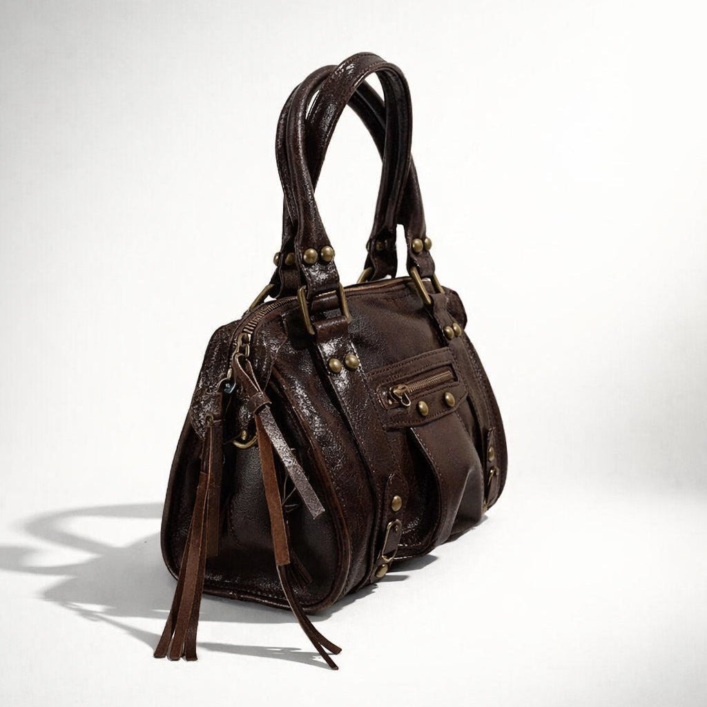 CLAUDIA BAG PICCOLA MARRONE – Borsa in Vera Pelle Vintage con Borchie e Dettagli Oro