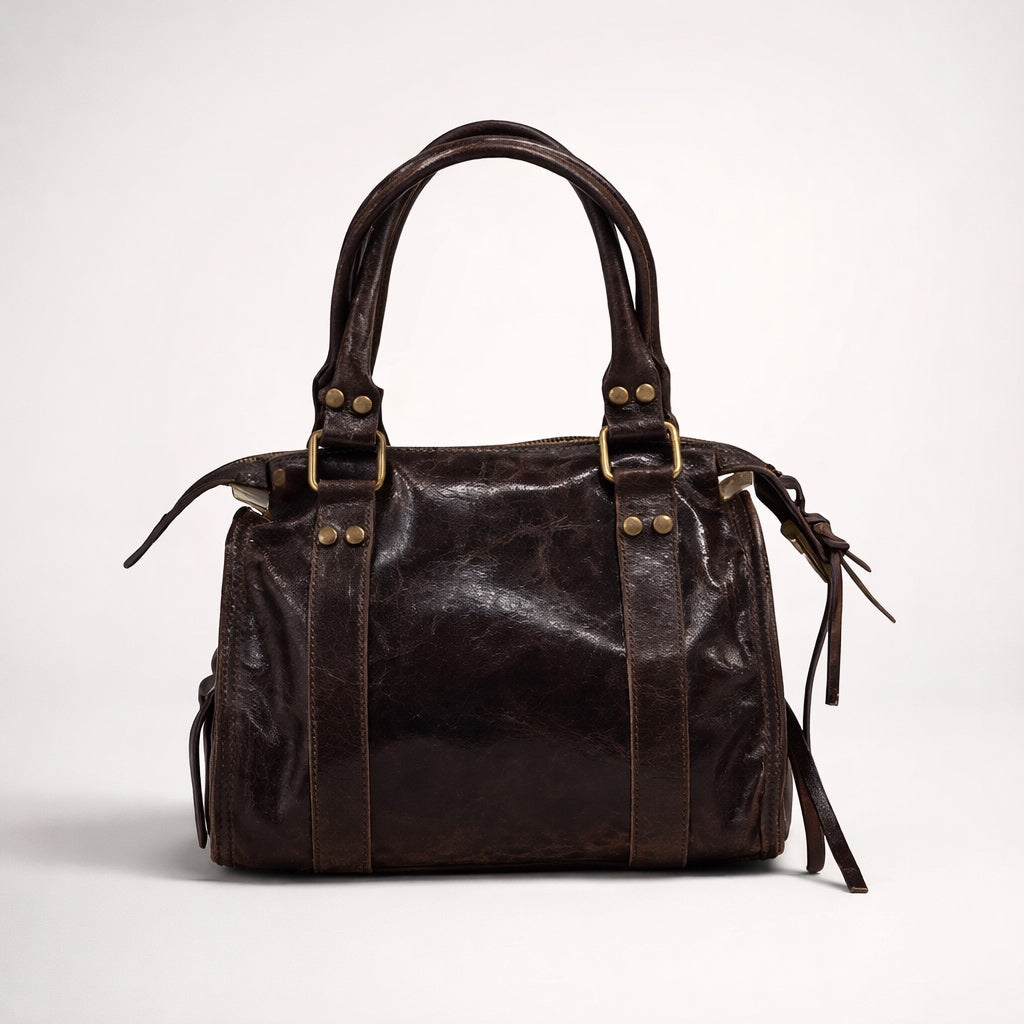 CLAUDIA BAG PICCOLA MARRONE – Borsa in Vera Pelle Vintage con Borchie e Dettagli Oro